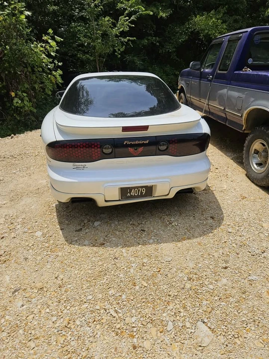 2002 Pontiac Firebird 4th Gen - Image 2 of 5