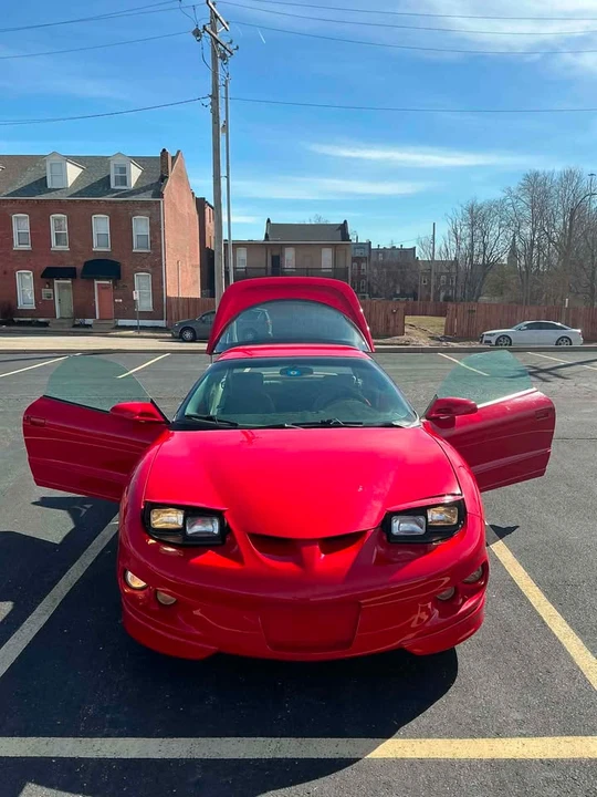 2002 Pontiac Firebird 4th Gen - Image 15 of 20