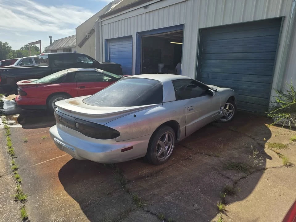 2002 Pontiac Firebird 4th Gen - Image 4 of 6