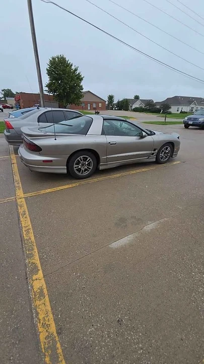 2002 Pontiac Firebird 4th Gen - Image 3 of 12