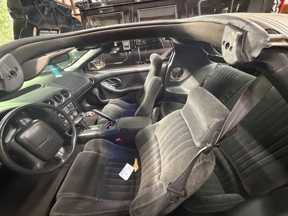 2002 Pontiac Firebird 4th Gen - Image 6 of 17