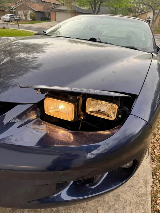 2002 Pontiac Firebird 4th Gen - Image 6 of 10