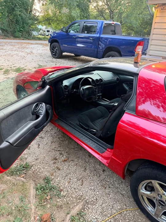 2002 Pontiac Firebird 4th Gen - Image 3 of 6