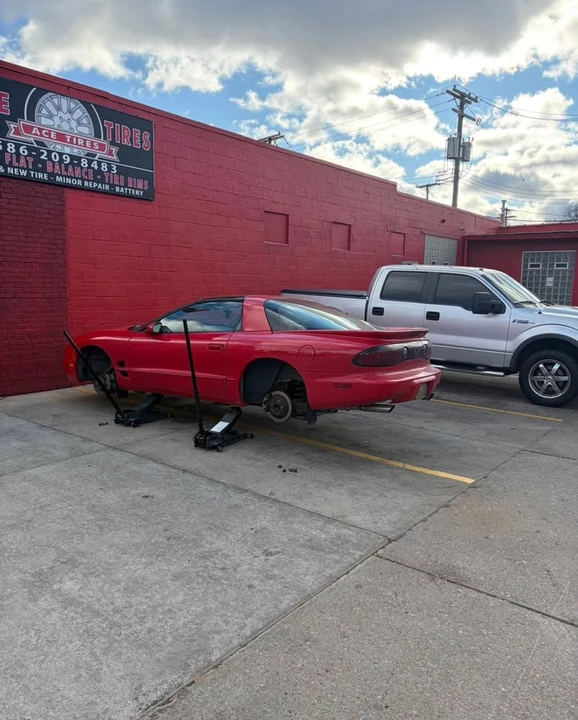 2002 Pontiac Firebird 4th Gen - Image 14 of 17