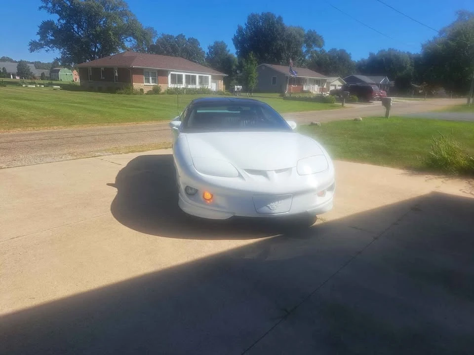 2002 Pontiac Firebird 4th Gen - Image 3 of 6