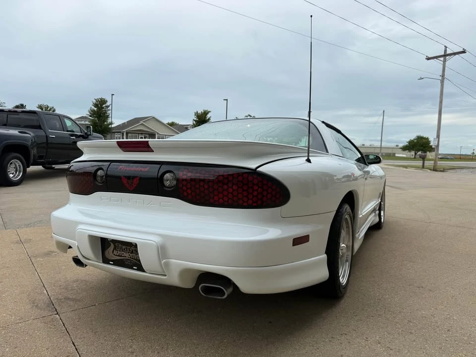 2002 Pontiac Firebird 4th Gen - Image 7 of 20