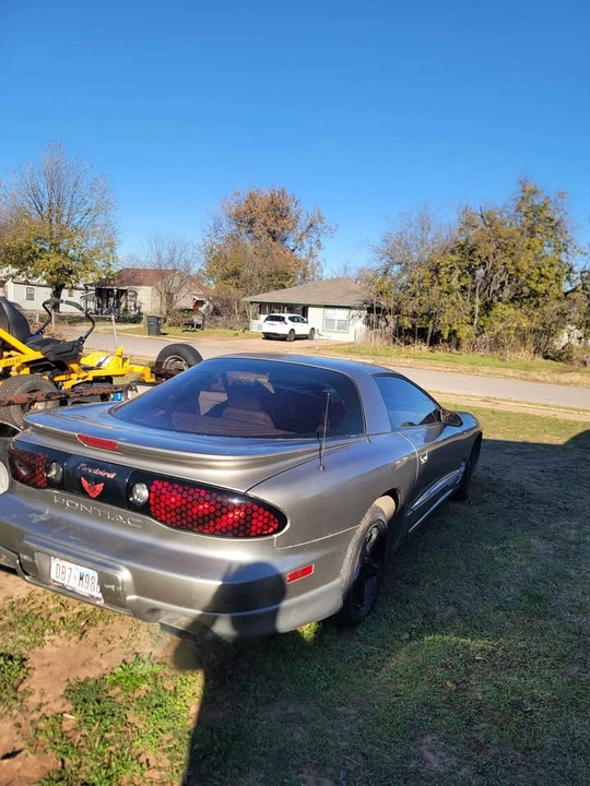 2002 Pontiac Firebird 4th Gen - Image 3 of 11