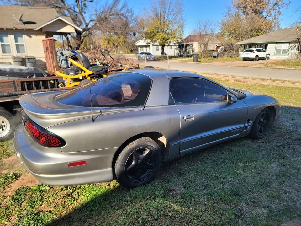 2002 Pontiac Firebird 4th Gen - Image 2 of 11