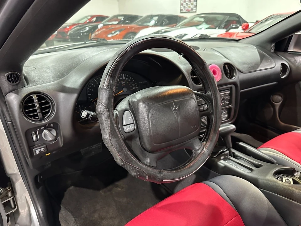 2002 Pontiac Firebird 4th Gen - Image 11 of 11