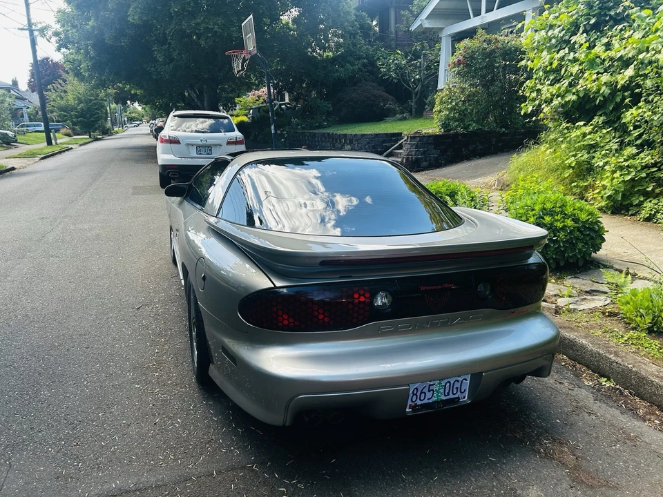 2002 Pontiac Firebird Formula 4th Gen - Image 10 of 13