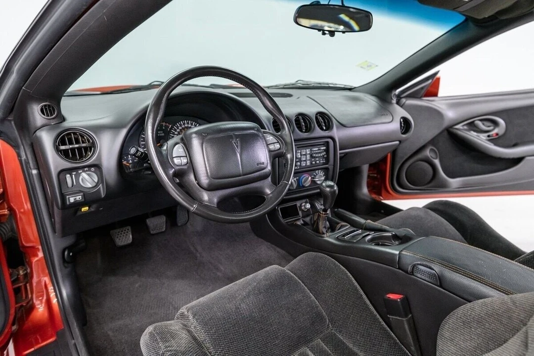 2002 Pontiac Firebird Trans Am 4th Gen - Image 13 of 21