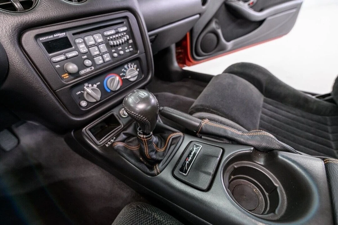 2002 Pontiac Firebird Trans Am 4th Gen - Image 11 of 21