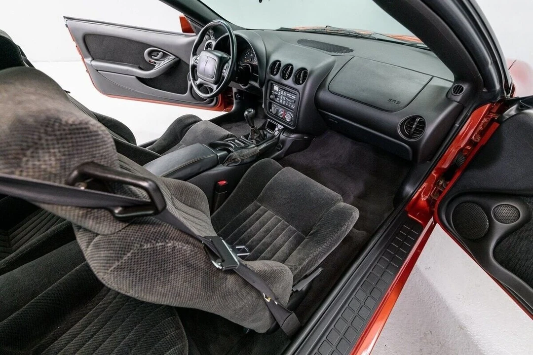 2002 Pontiac Firebird Trans Am 4th Gen - Image 18 of 21