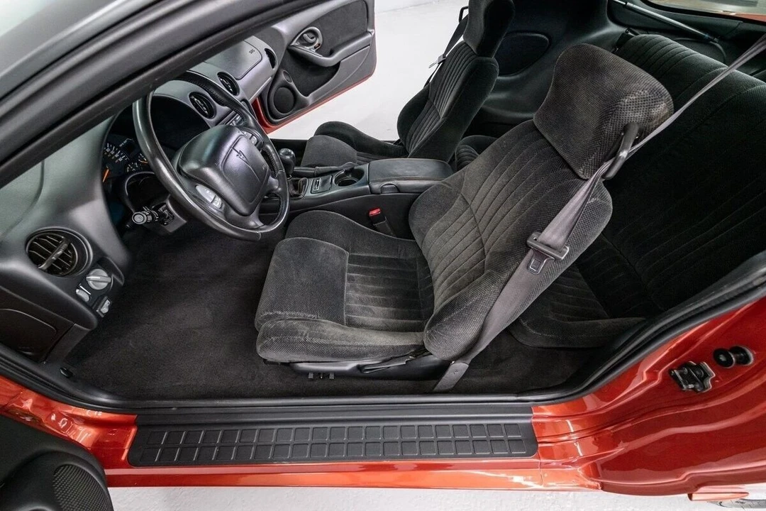 2002 Pontiac Firebird Trans Am 4th Gen - Image 19 of 21