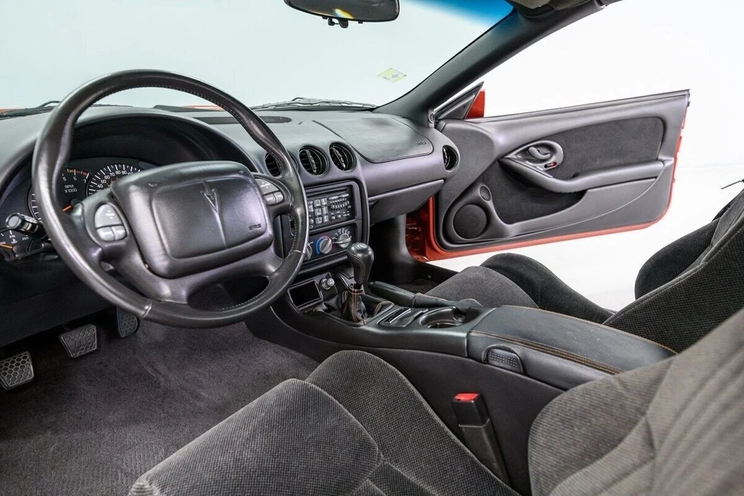 2002 Pontiac Firebird Trans Am 4th Gen - Image 12 of 21