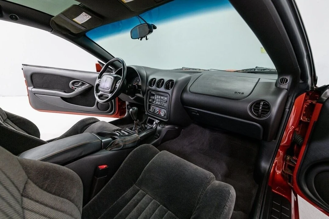 2002 Pontiac Firebird Trans Am 4th Gen - Image 15 of 21