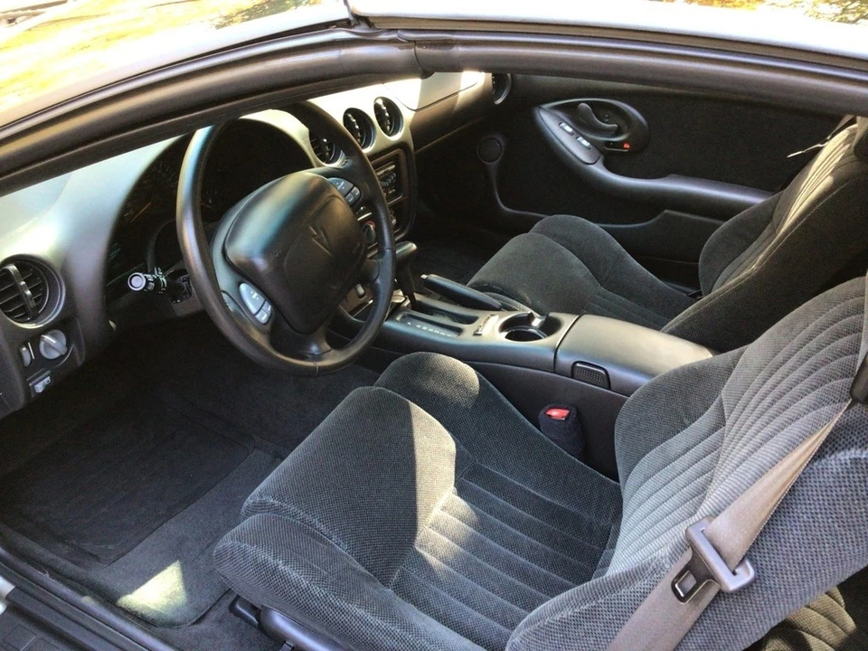 2002 Pontiac Firebird Trans Am 4th Gen - Image 4 of 9