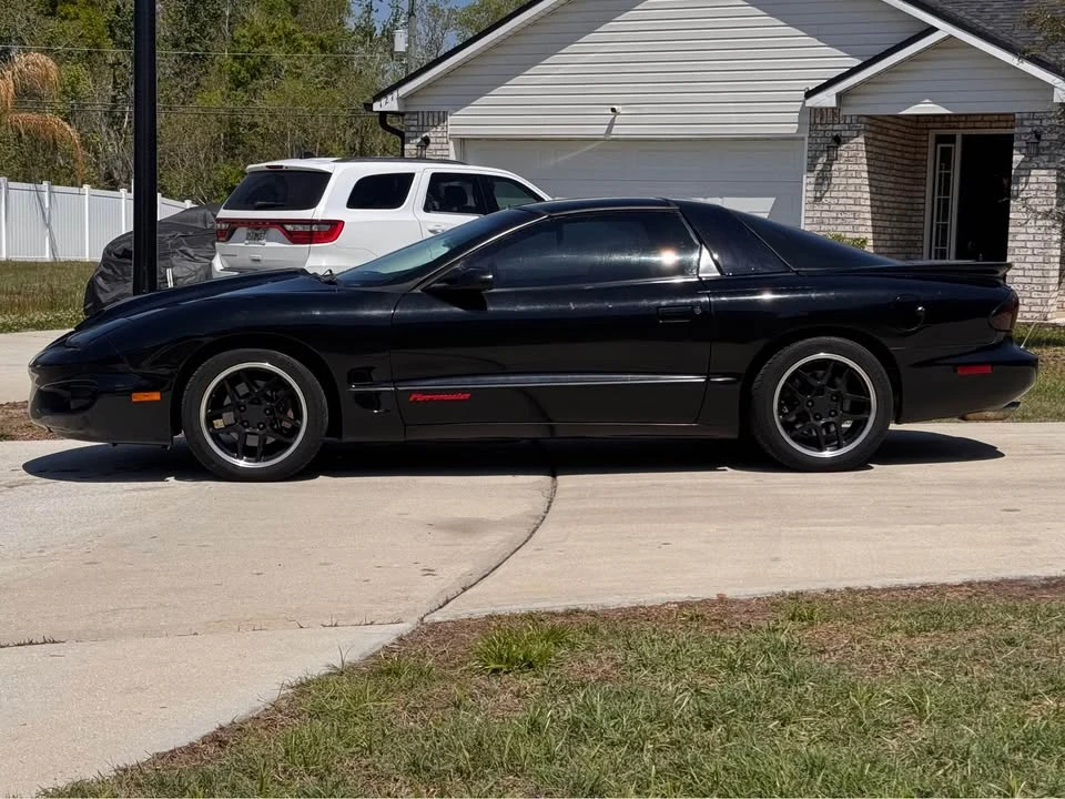 2002 Pontiac Firebird Formula 4th Gen - Image 5 of 7
