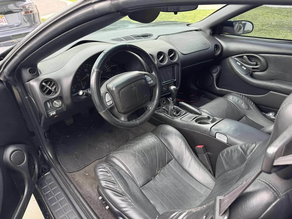2002 Pontiac Firebird Formula 4th Gen - Image 2 of 7