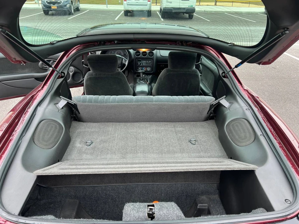 2002 Pontiac Firebird Formula 4th Gen - Image 13 of 14