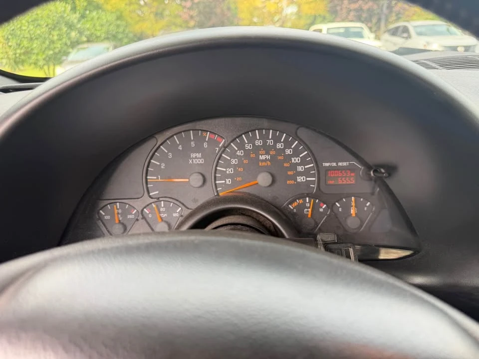 2002 Pontiac Firebird 4th Gen - Image 4 of 9