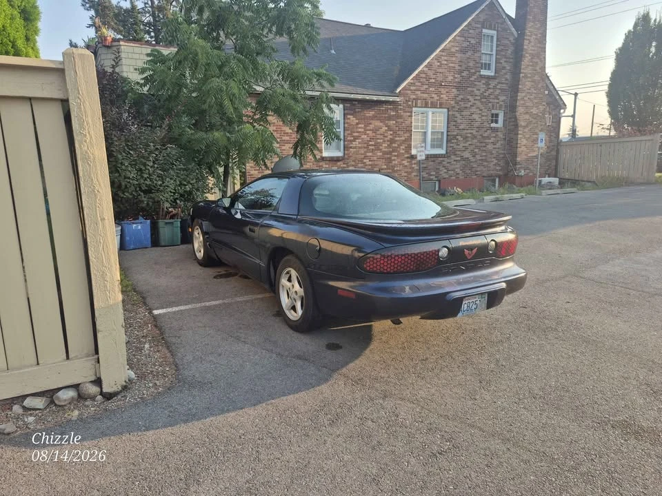 2002 Pontiac Firebird 4th Gen - Image 4 of 4