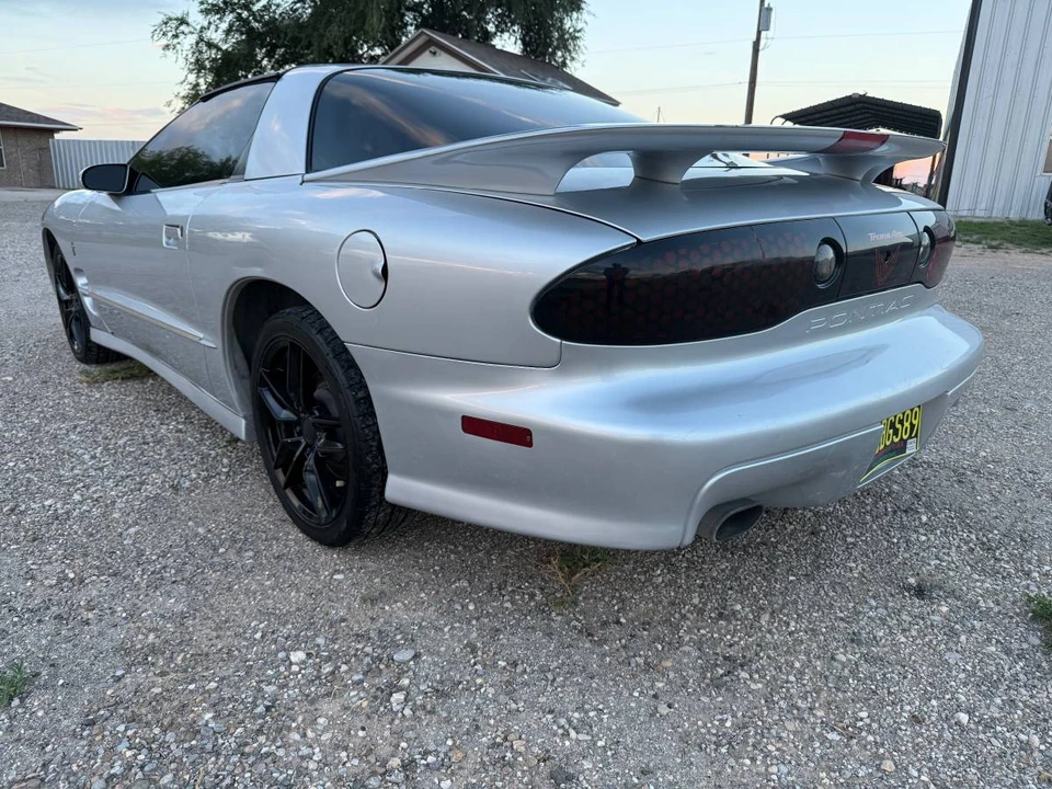 2002 Pontiac Firebird 4th Gen - Image 3 of 10