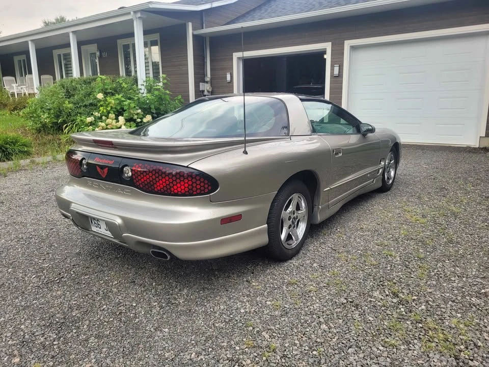 2002 Pontiac Firebird 4th Gen - Image 4 of 10