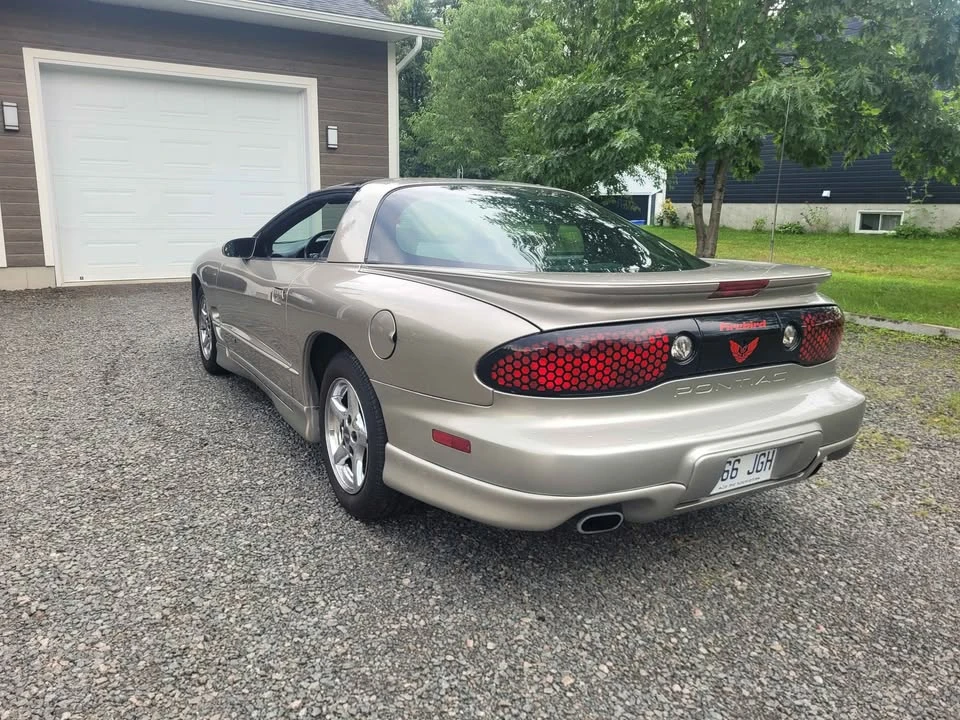 2002 Pontiac Firebird 4th Gen - Image 5 of 10