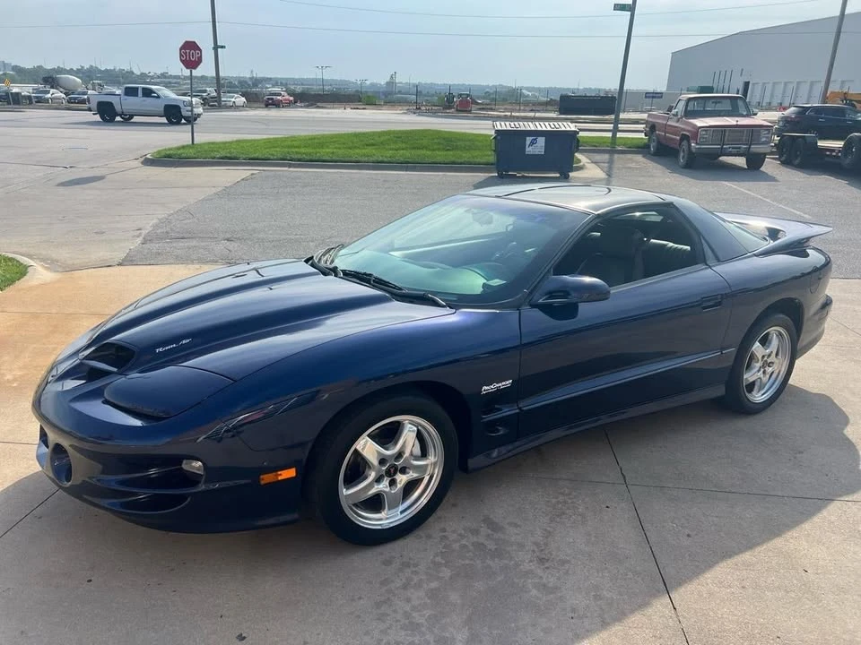 2002 Pontiac Firebird 4th Gen - Image 2 of 20