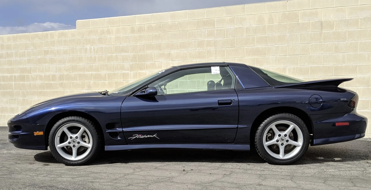2002 Pontiac Firebird Trans Am 4th Gen - Image 6 of 31