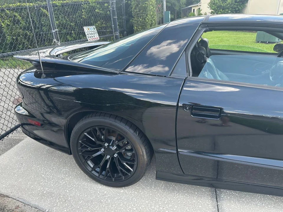 2002 Pontiac Firebird Trans Am 4th Gen - Image 9 of 18