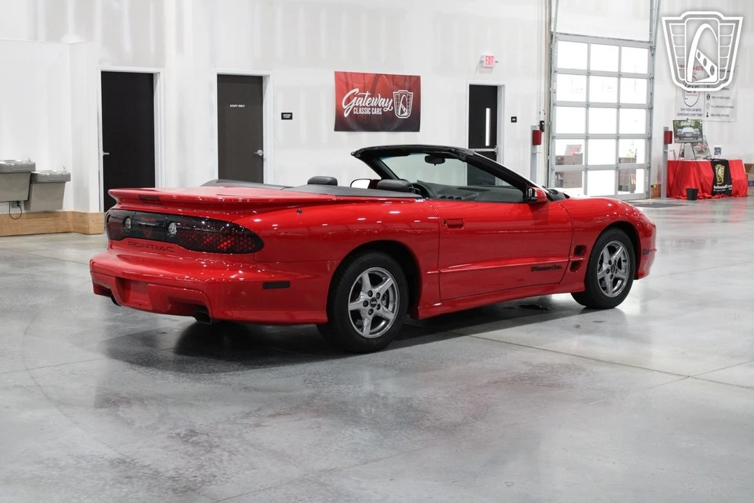 2002 Pontiac Firebird Trans Am 4th Gen - Image 18 of 21