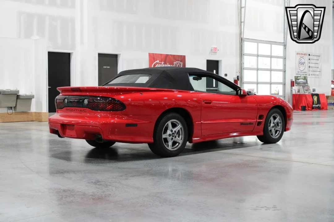 2002 Pontiac Firebird Trans Am 4th Gen - Image 15 of 21