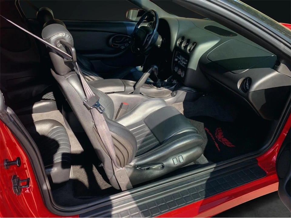 2002 Pontiac Firebird Trans Am 4th Gen - Image 17 of 26