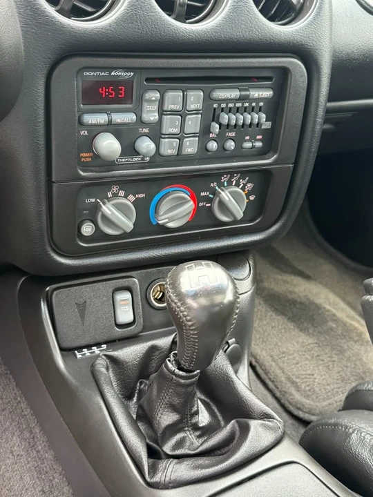 2002 Pontiac Firebird Trans Am 4th Gen - Image 15 of 18