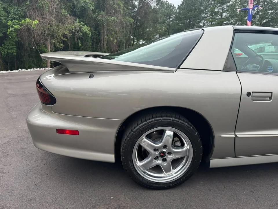 2002 Pontiac Firebird Trans Am 4th Gen - Image 6 of 18