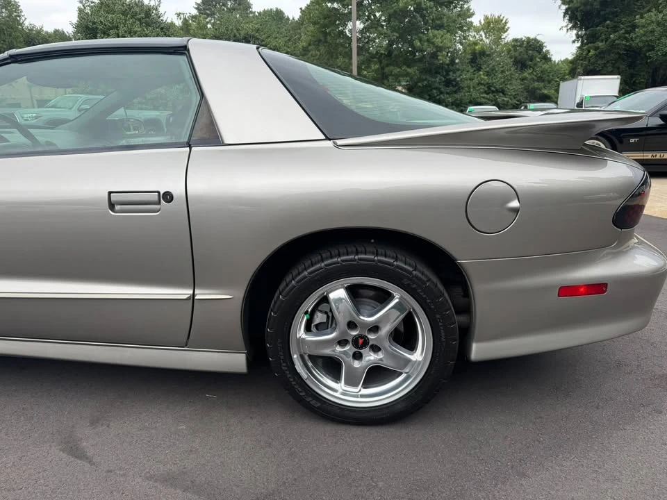 2002 Pontiac Firebird Trans Am 4th Gen - Image 4 of 18