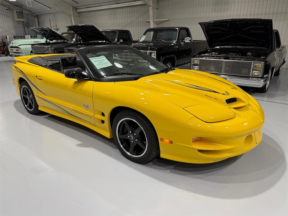 2002 Pontiac Firebird Trans Am 4th Gen - Image 9 of 31