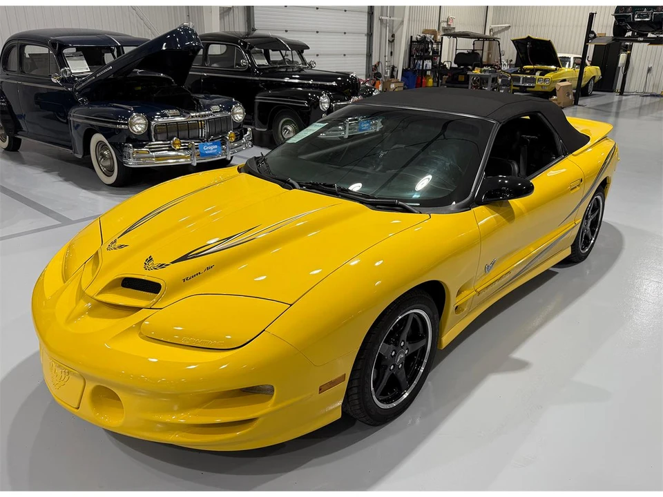 2002 Pontiac Firebird Trans Am 4th Gen - Image 12 of 31