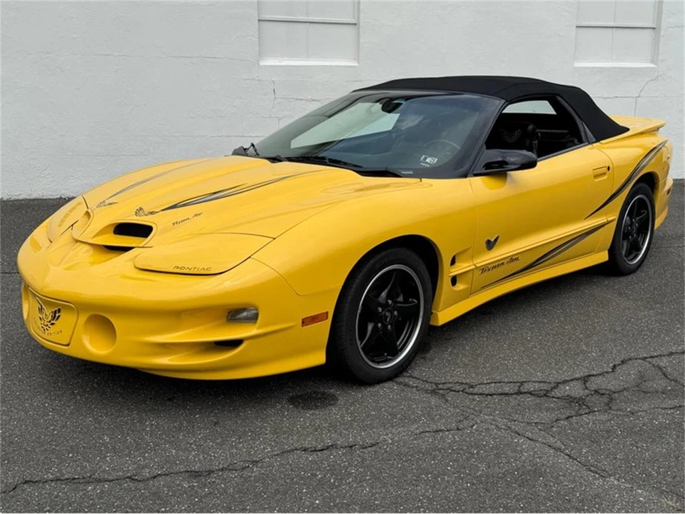 2002 Pontiac Firebird Trans Am 4th Gen - Image 25 of 31