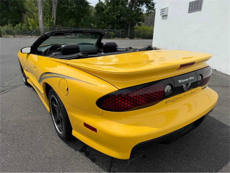 2002 Pontiac Firebird Trans Am 4th Gen - Image 13 of 31