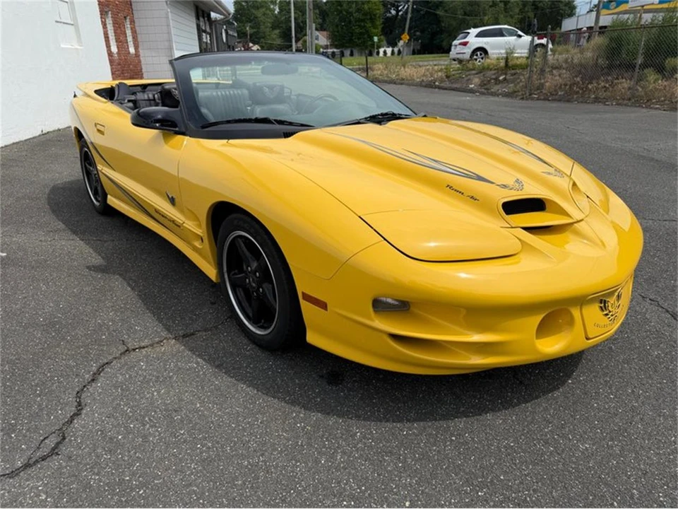 2002 Pontiac Firebird Trans Am 4th Gen - Image 23 of 31