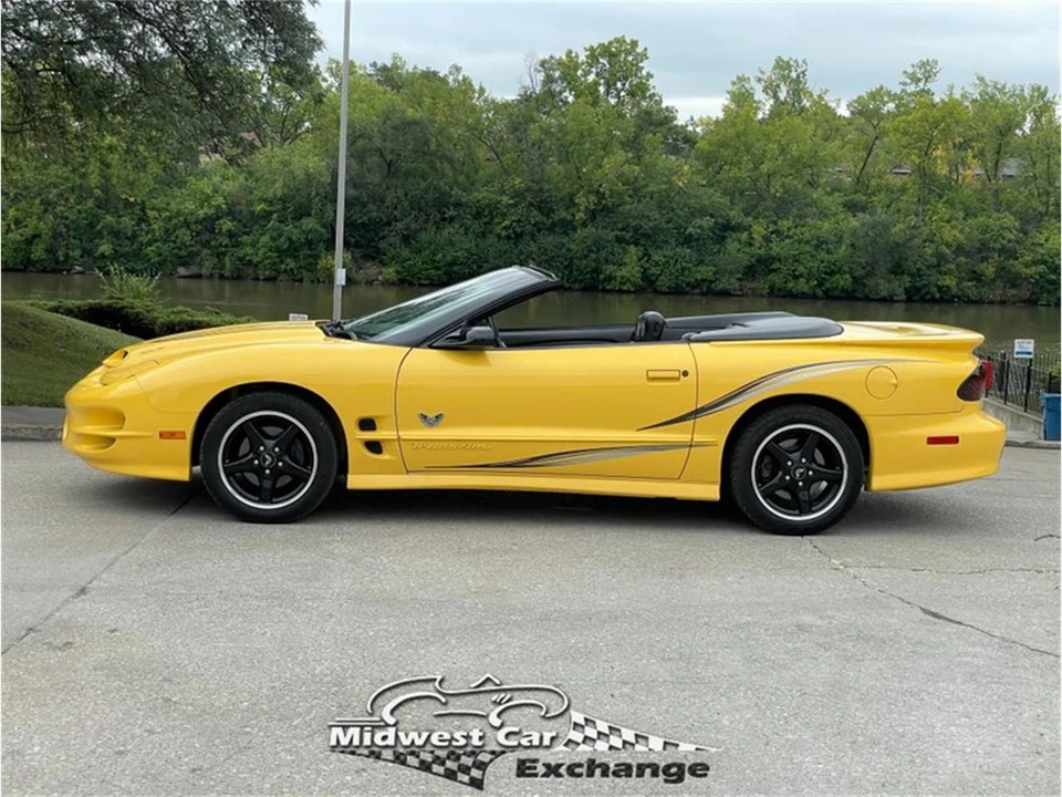 2002 Pontiac Firebird Trans Am 4th Gen - Image 3 of 31