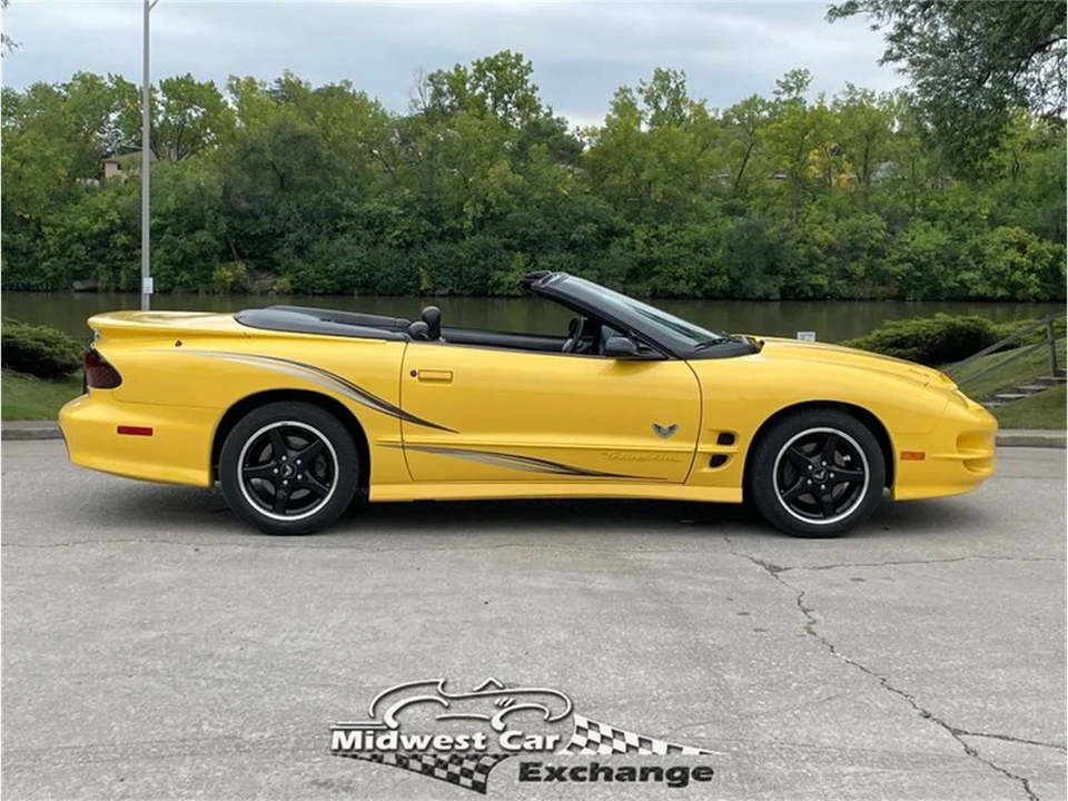 2002 Pontiac Firebird Trans Am 4th Gen - Image 4 of 31