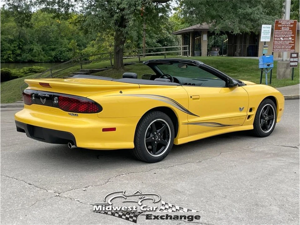 2002 Pontiac Firebird Trans Am 4th Gen - Image 5 of 31