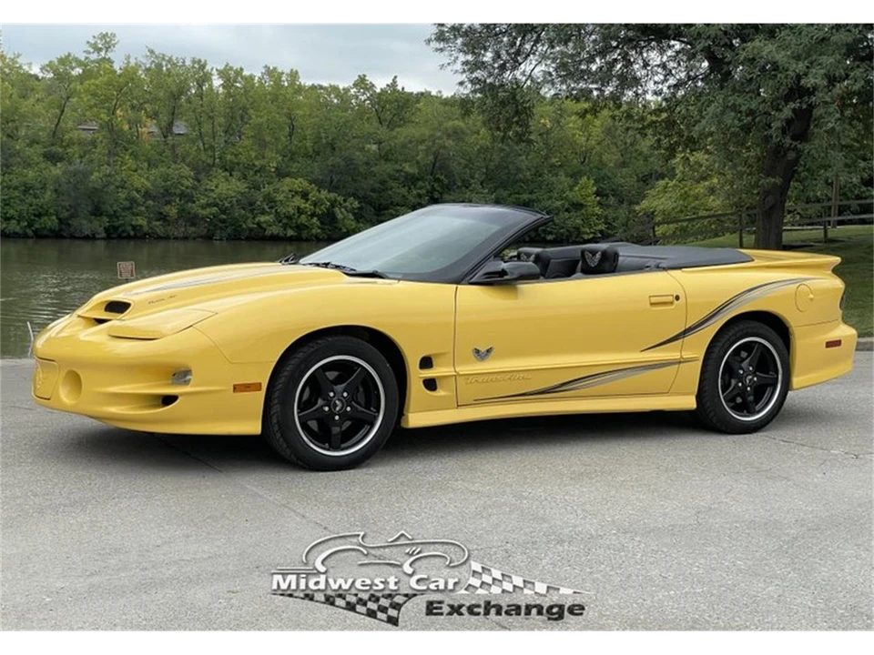 2002 Pontiac Firebird Trans Am 4th Gen - Image 2 of 31