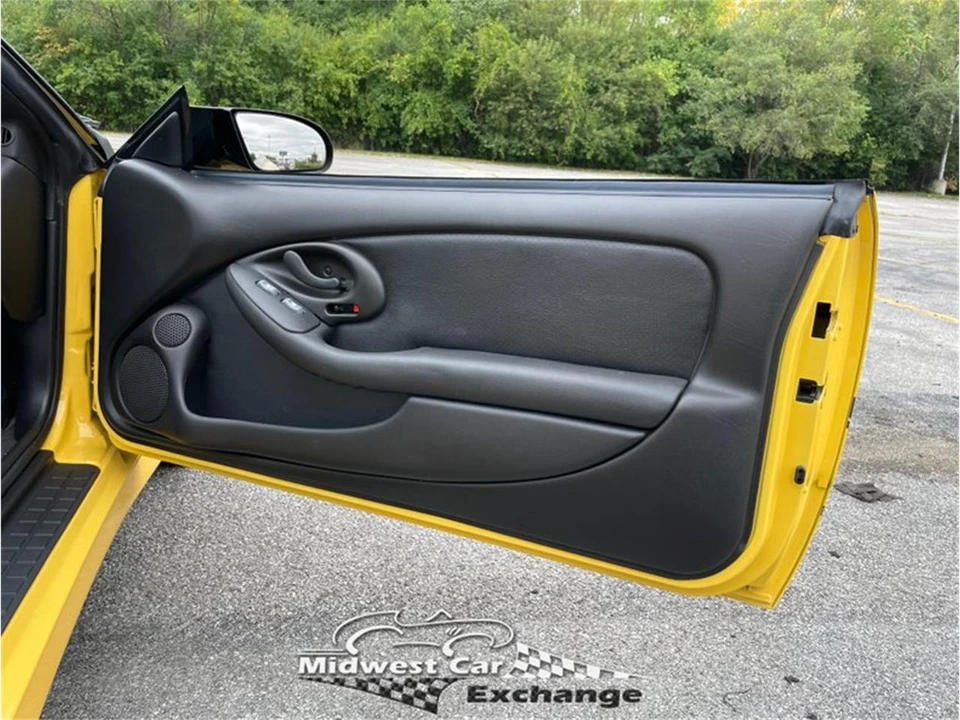 2002 Pontiac Firebird Trans Am 4th Gen - Image 16 of 31