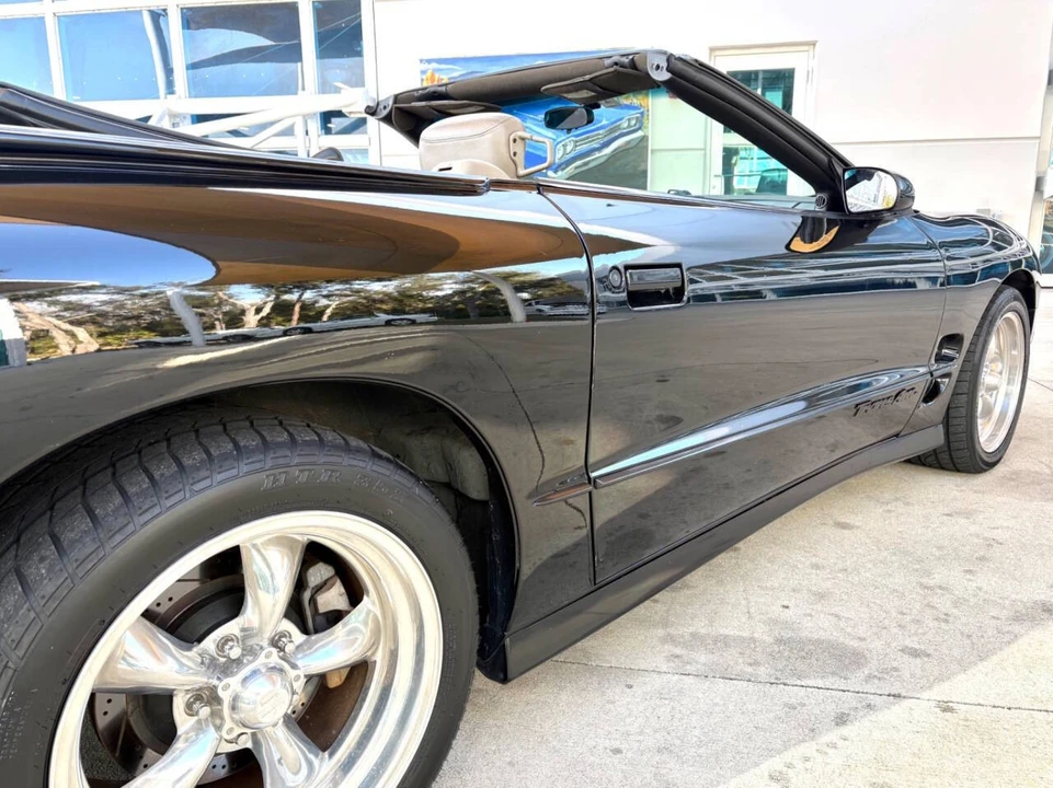 2002 Pontiac Firebird Trans Am 4th Gen - Image 19 of 21