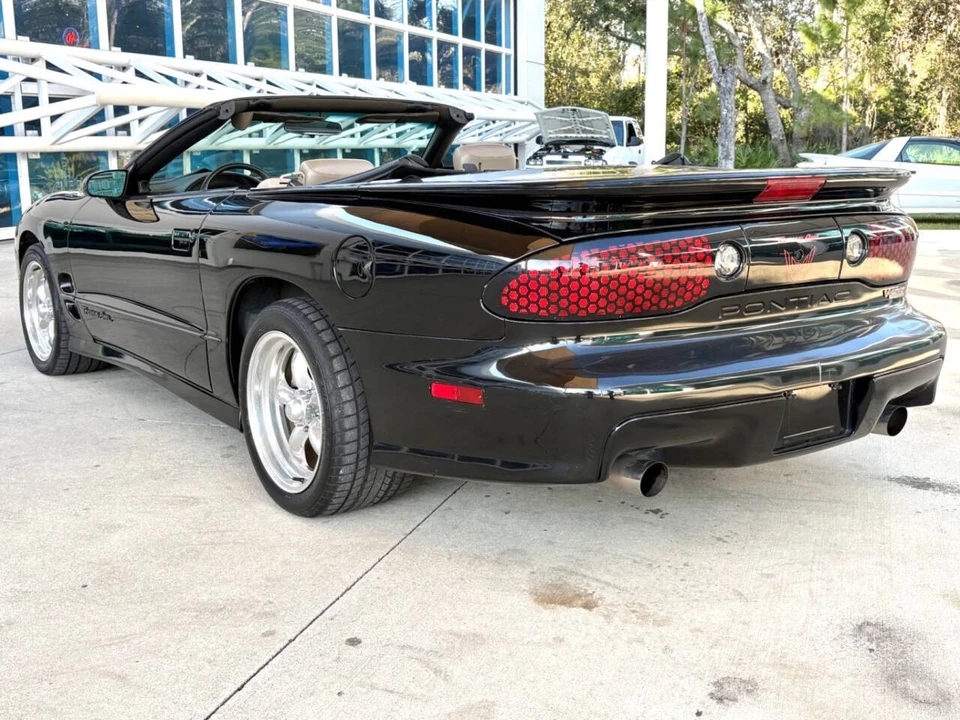 2002 Pontiac Firebird Trans Am 4th Gen - Image 11 of 12